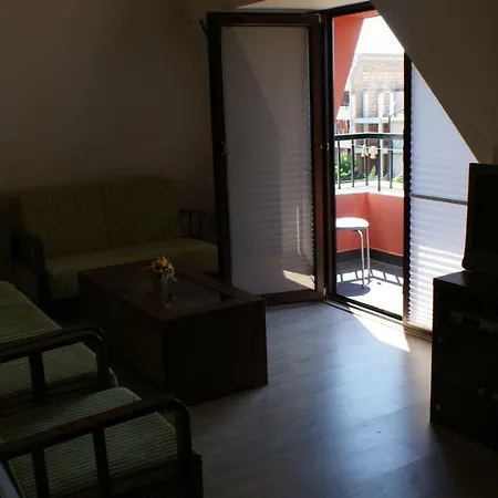 Mansard Diabis Apartament Rawda