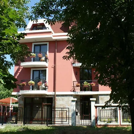 Mansard Diabis Rawda